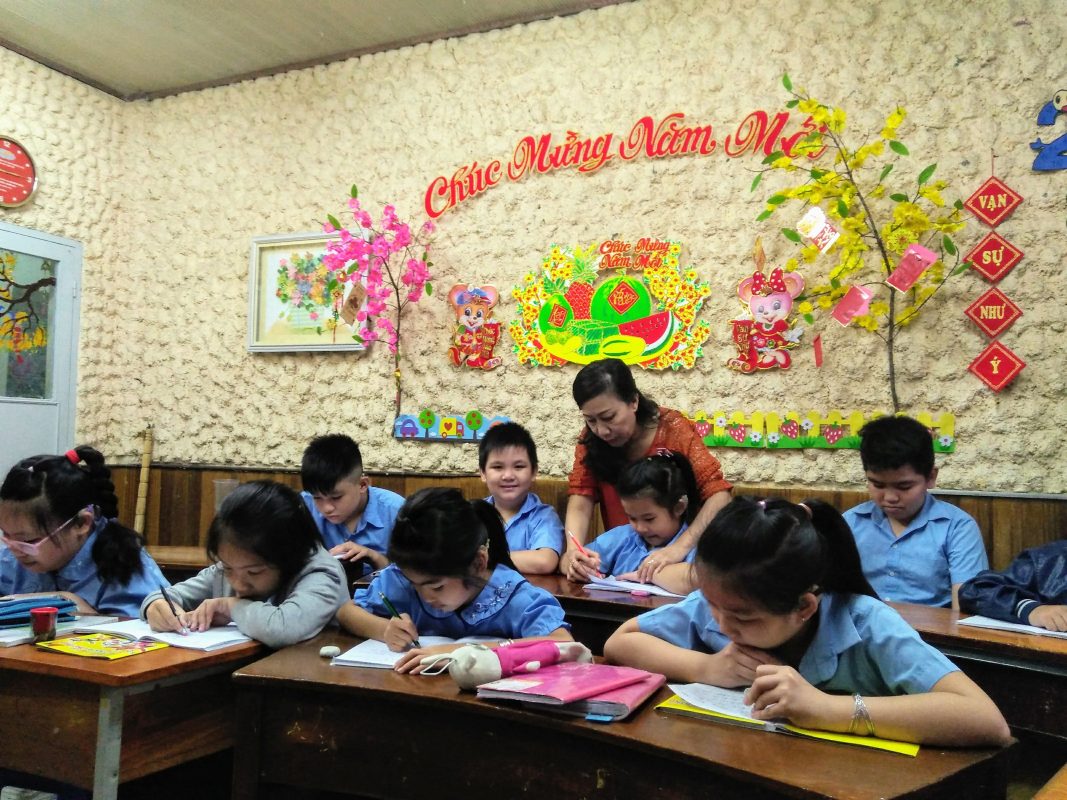 Trường Chuyên biệt Khiếm thính Hy Vọng Bình Thạnh